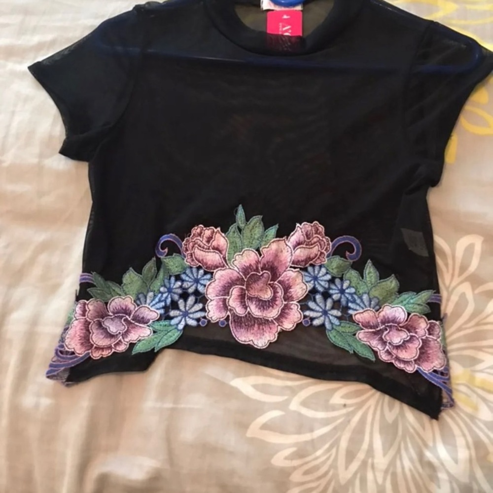 Mesh crop top
